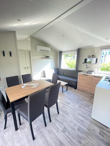 Mobilhome Salsa Xxl Gastes Eksteriør billede